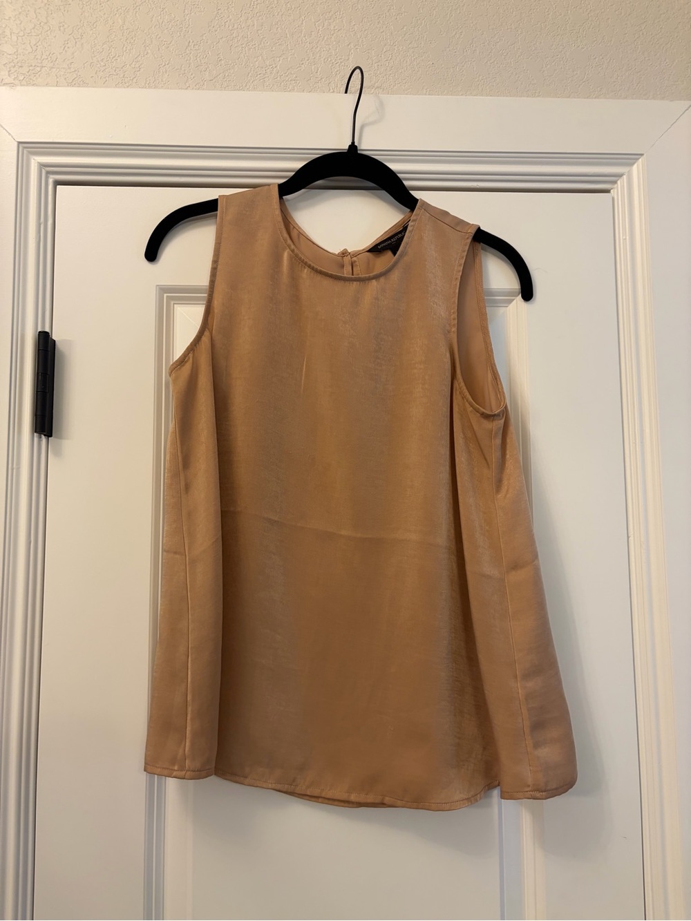 Sleeveless Tank Top